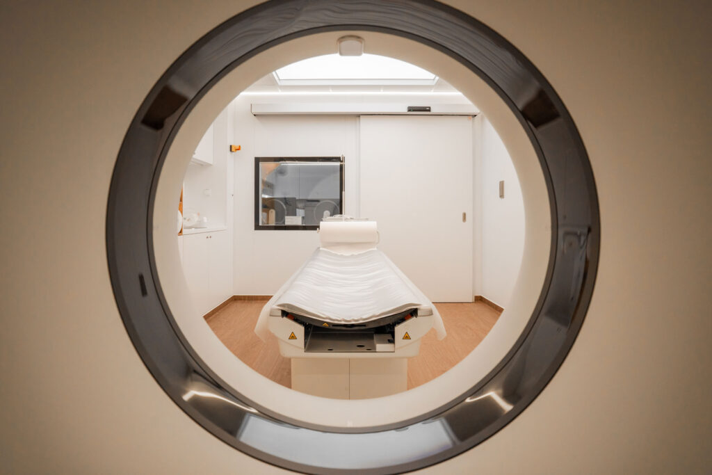 Die Computertomographie CT Arzt Beyond Imaging MRI